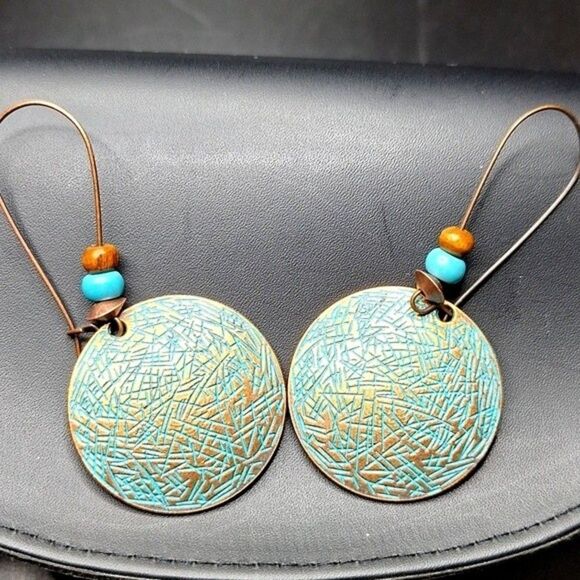 Boho Bronze round plate drop earrings with turquoise & wood beads - Picture 2 of 3